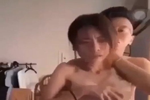 Ее лучший друг счастлив за мальчика